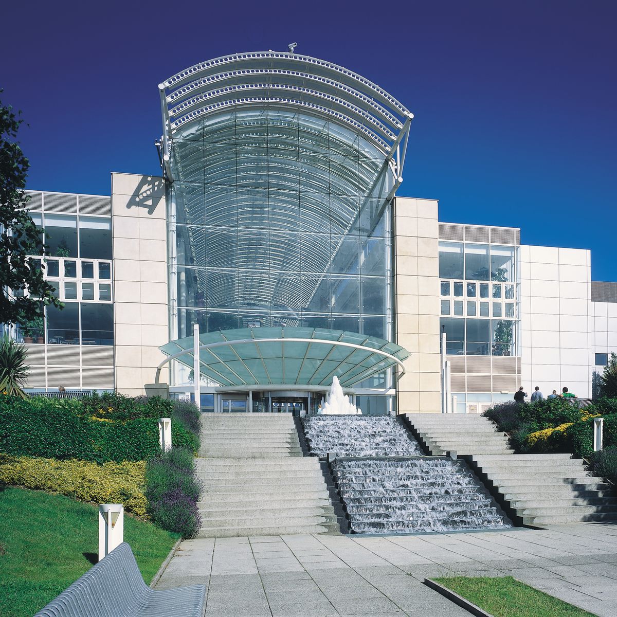 Busy north Bristol mall with entertainment for brand popups