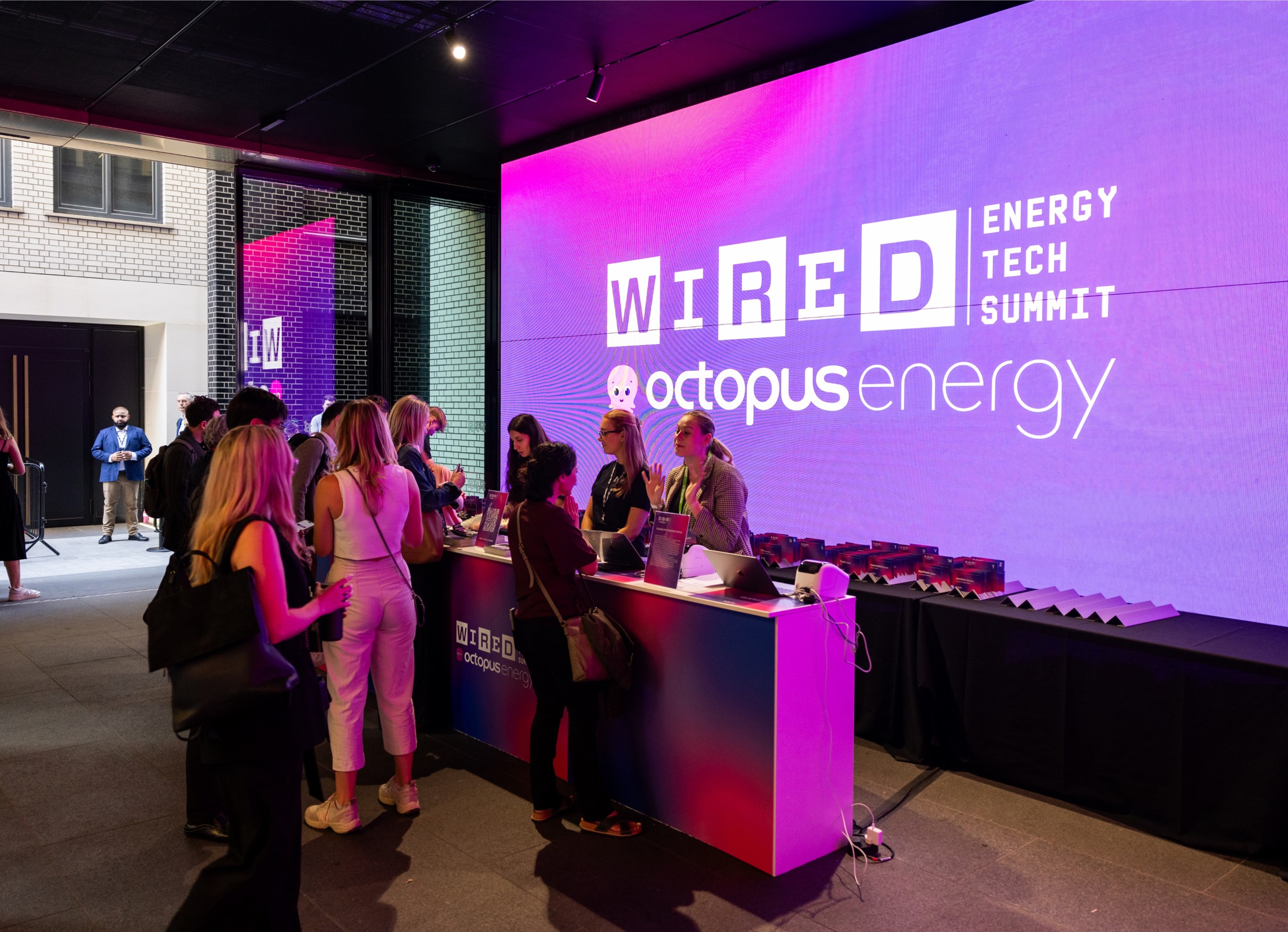 Pop2: High-Tech Retail Pop-Up at Outernet London | Location Live